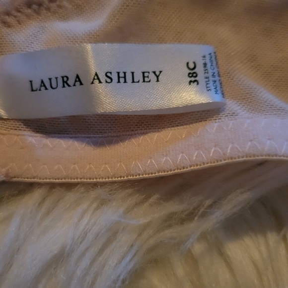 Laura Ashley  bra bundle - Picture 5 of 10